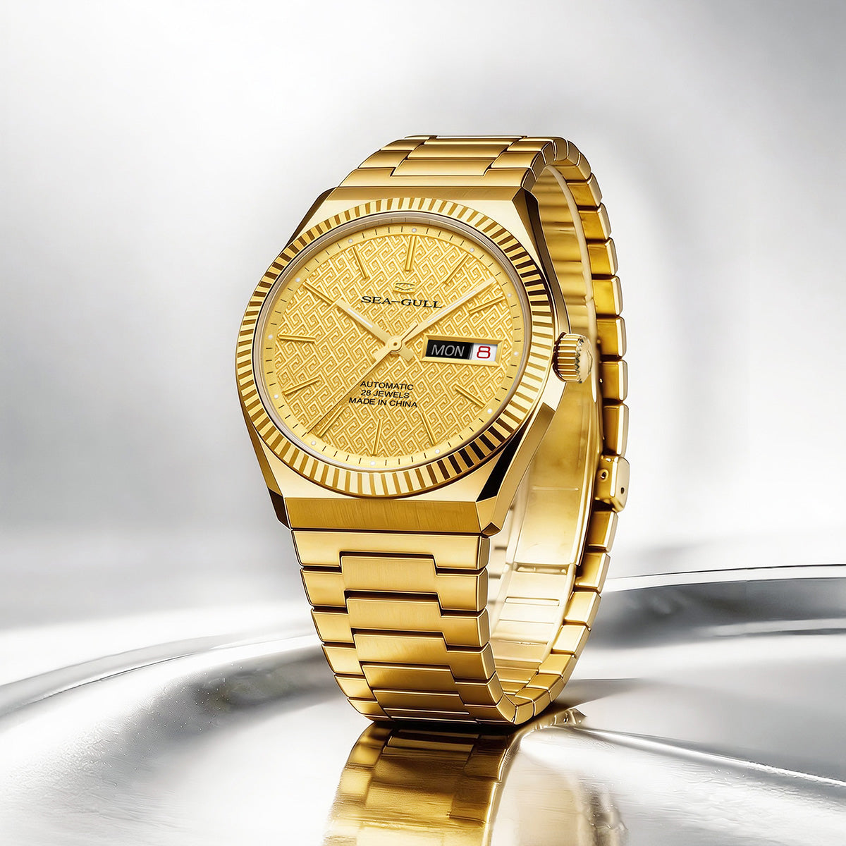 Ancient Cloud Motif Dial Date-day Calendar Reissue Automatic Dress Watch 38mm