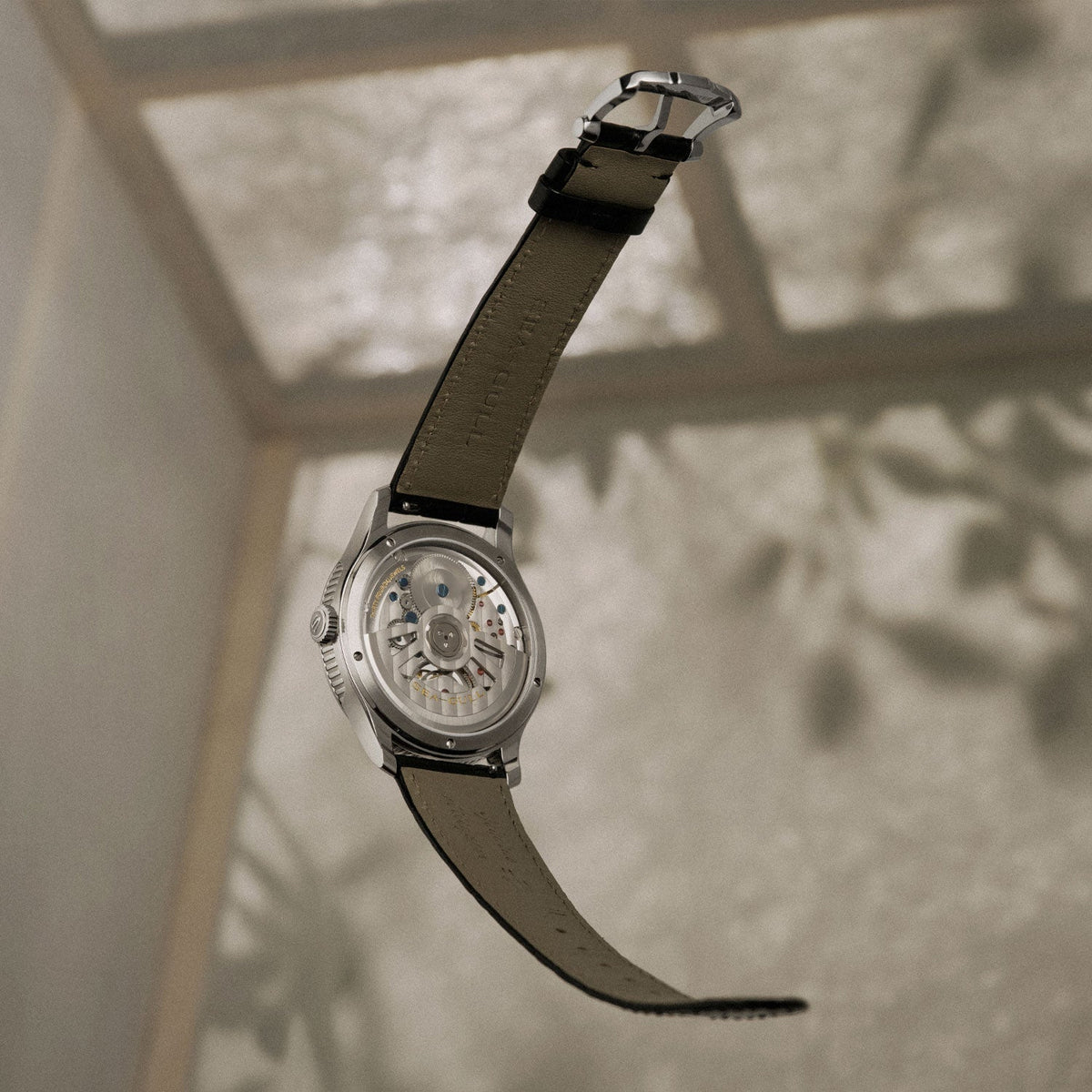 9.4mm Ultra-thin Automatic Tourbillon Watch 42mm